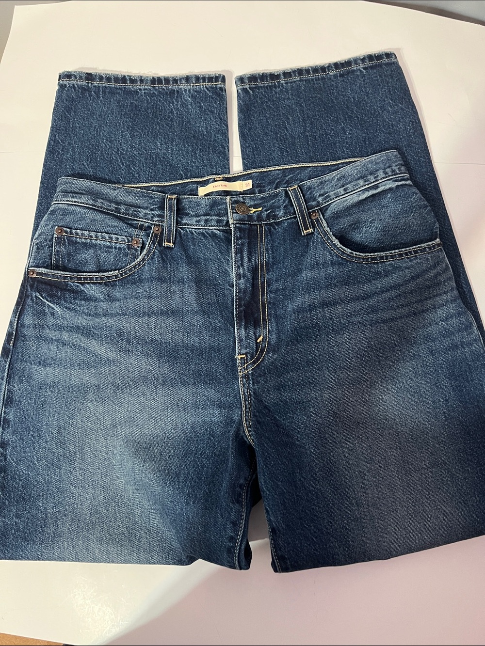 Levi’s Women’s 💯 Cotton “Easy Dad” Blue Denim Jeans Size 31